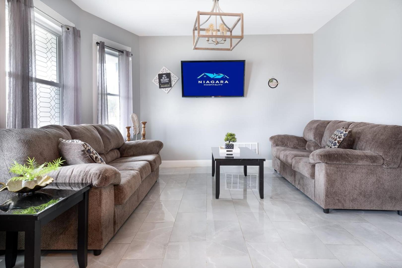 Quiet 4Br Near Niagara Falls & Casino Exterior photo